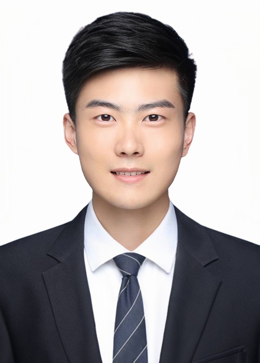 孟老师个人生活照1