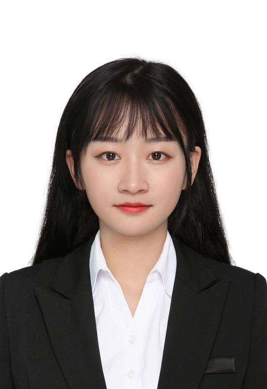 周佳慧个人生活照1