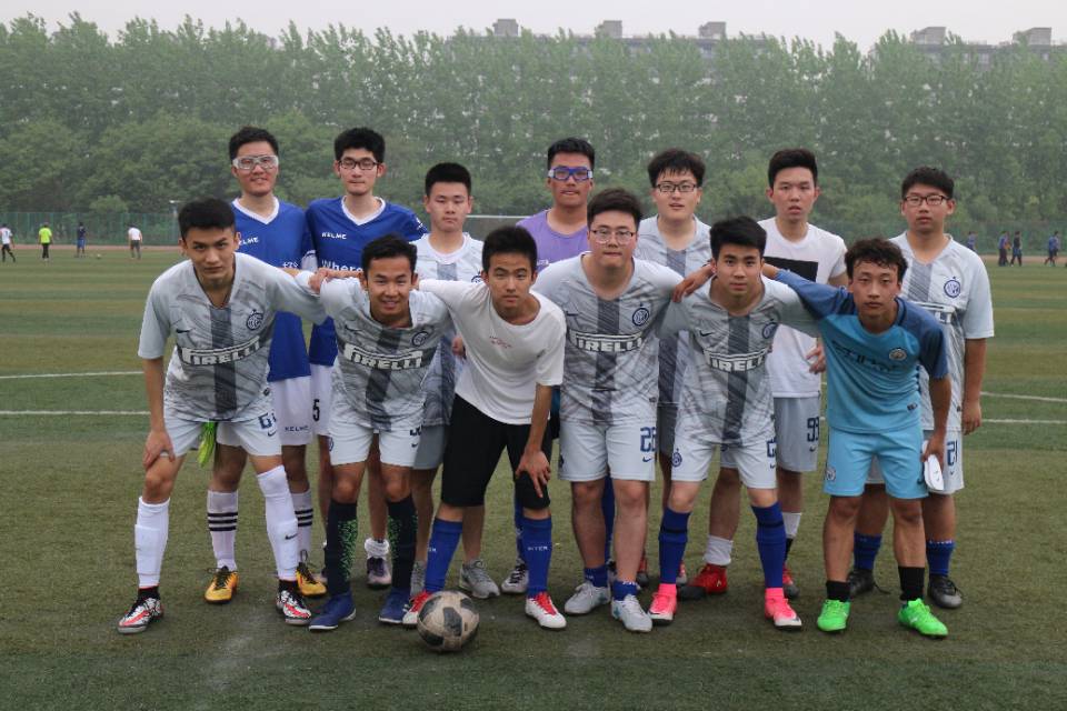 李俊钢个人生活照1