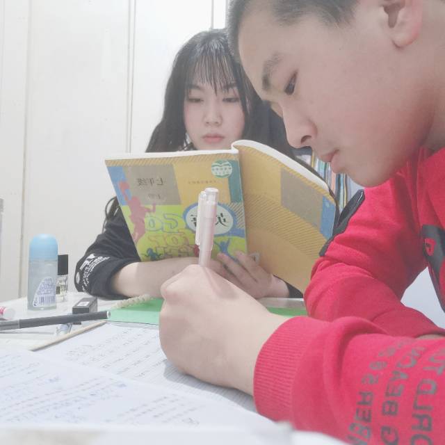 刘彦琳个人生活照1