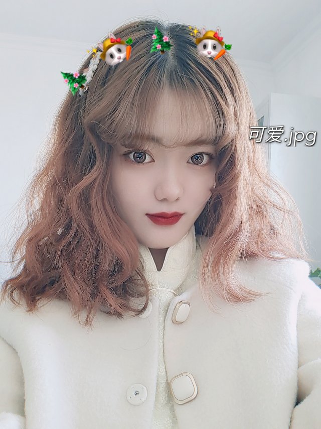 张昕艺个人生活照3