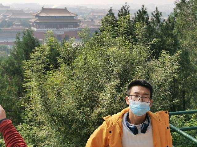 钟宏声个人生活照1