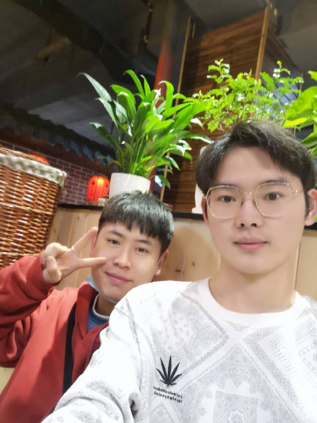 杜飞个人生活照1