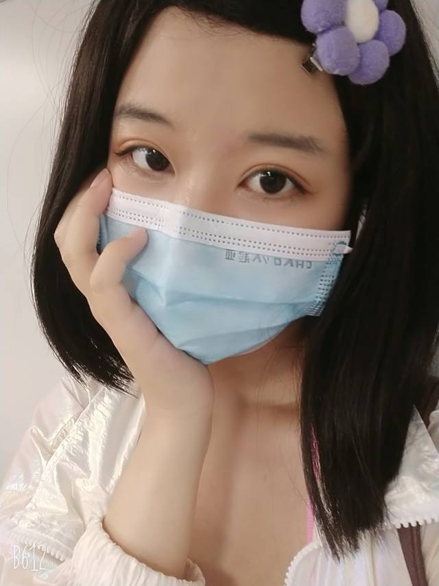 王梓宜个人生活照2