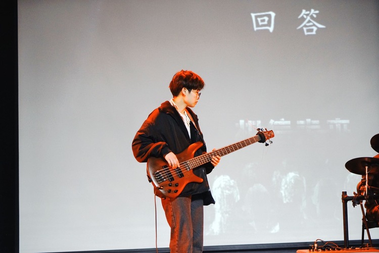 顾程铭个人生活照3