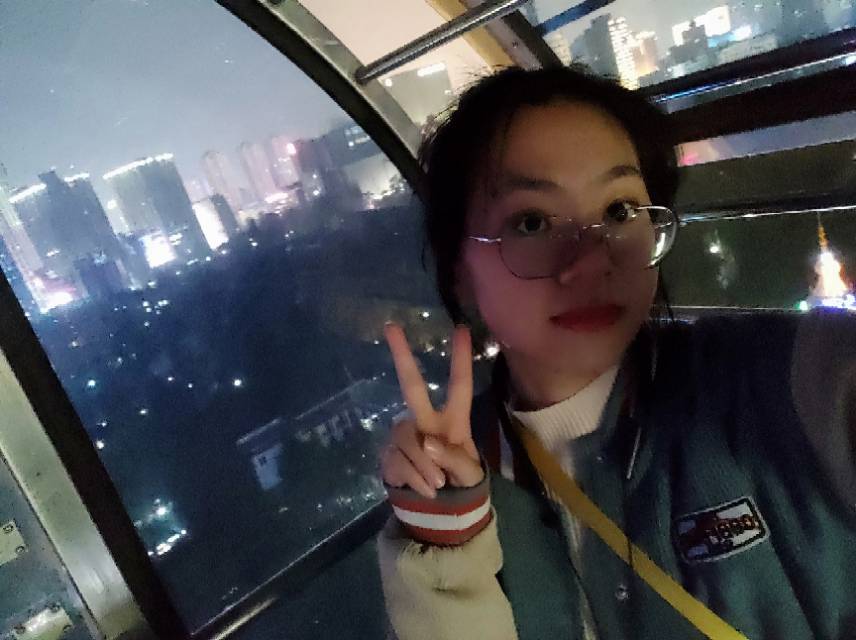 小王老师个人生活照1