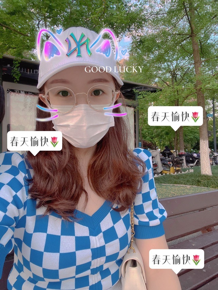 张俊男个人生活照1