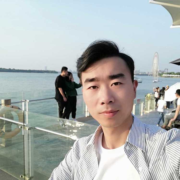 夏学谦个人生活照1