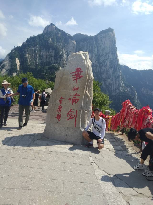 余禧宇个人生活照2