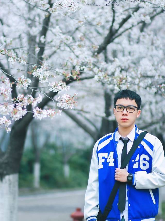 谈瑜亮个人生活照5