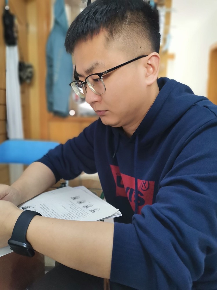 韩成林_北京家教老师轮播图1