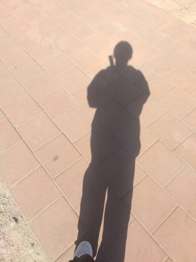 卢老师个人生活照2