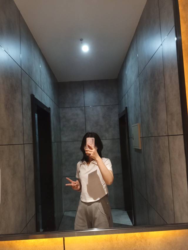 王贝尔个人生活照1