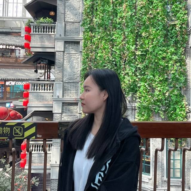 钟婷个人生活照1