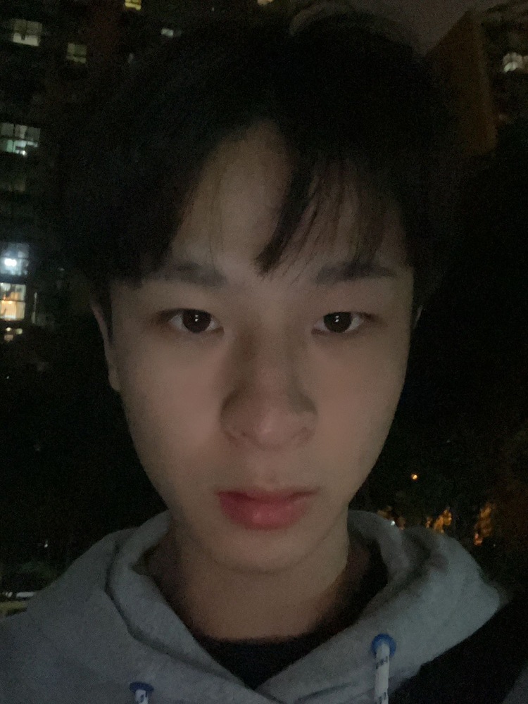 郑胜泉个人生活照1