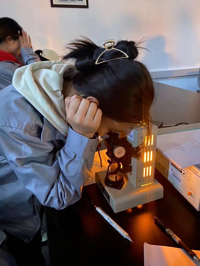徐佳伟个人生活照5