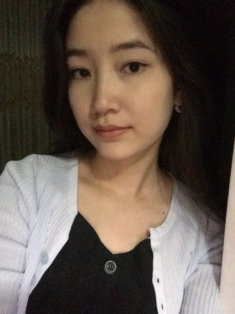 古丽斯坦个人生活照1