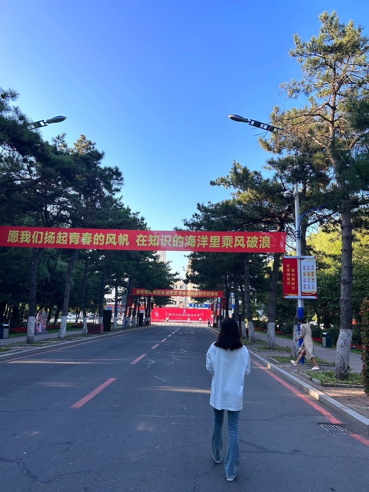 张啸卓个人生活照6