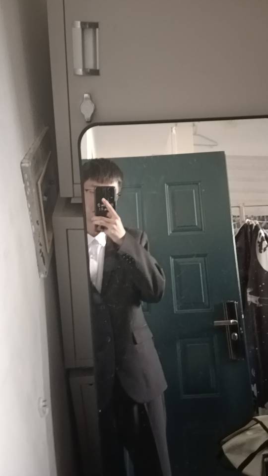 白家毓个人生活照2