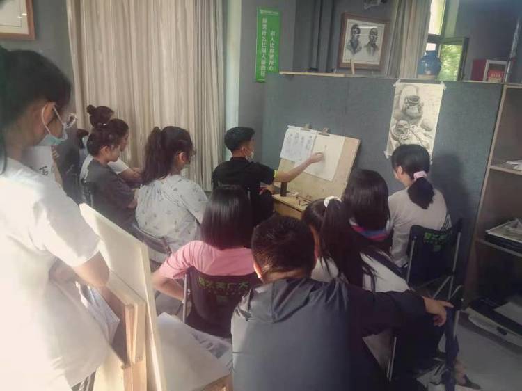 艾克个人生活照6