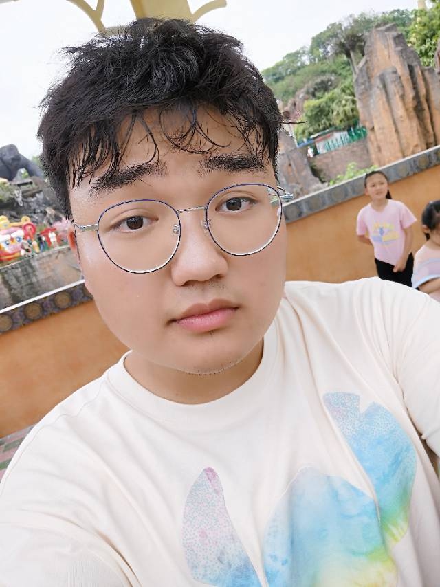 黄泊皓个人生活照2