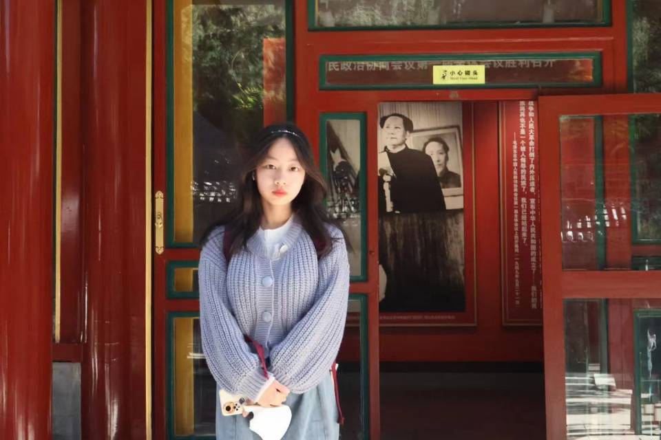 韩彤个人生活照2