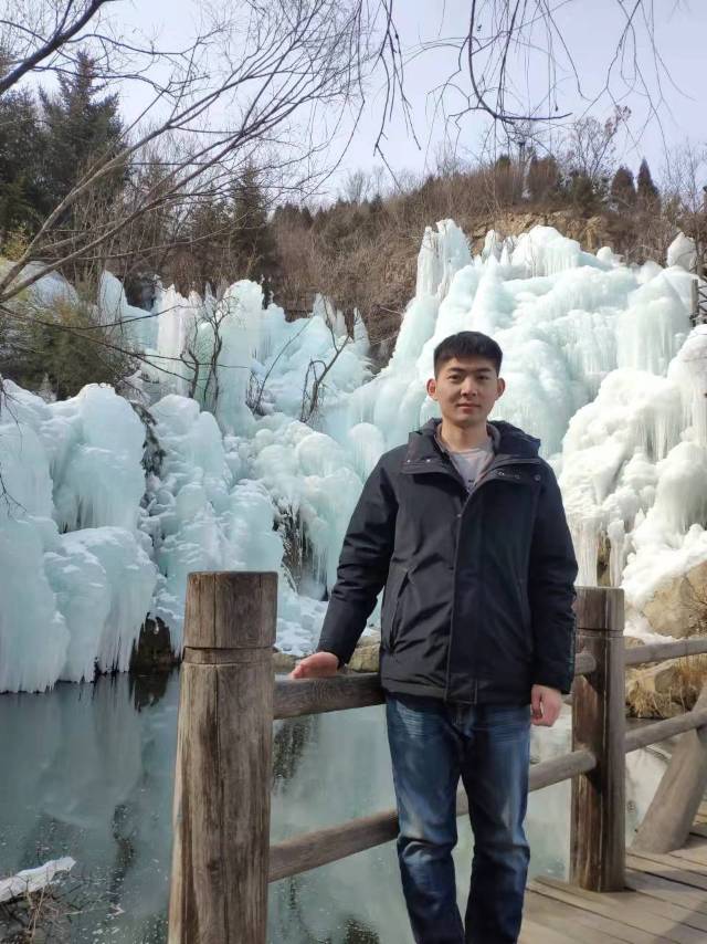 任智鑫个人生活照1