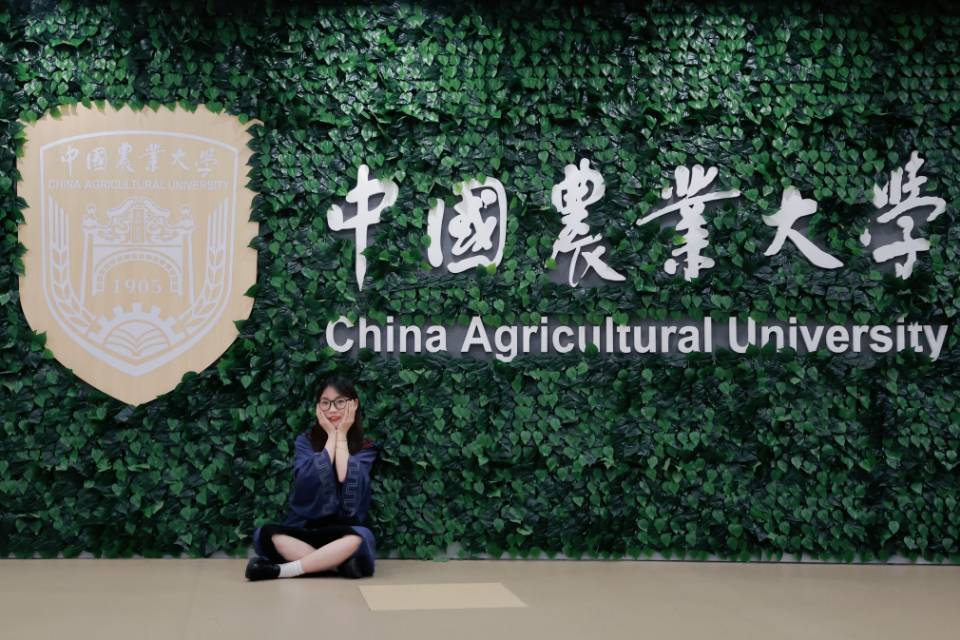 吕景姝个人生活照2