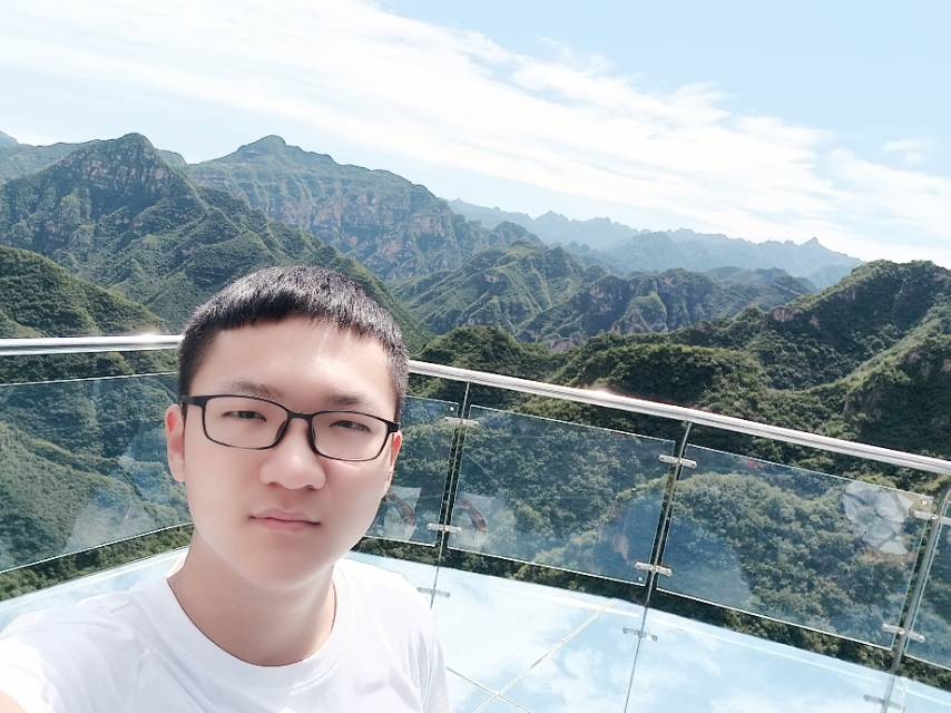 朱鹏宇个人生活照1