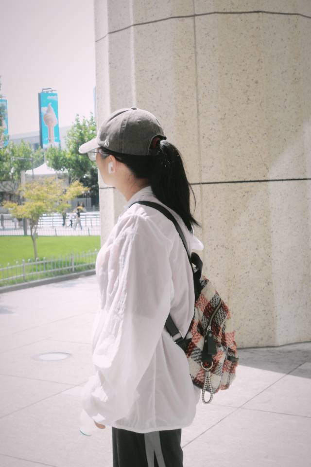 何玉妹个人生活照1
