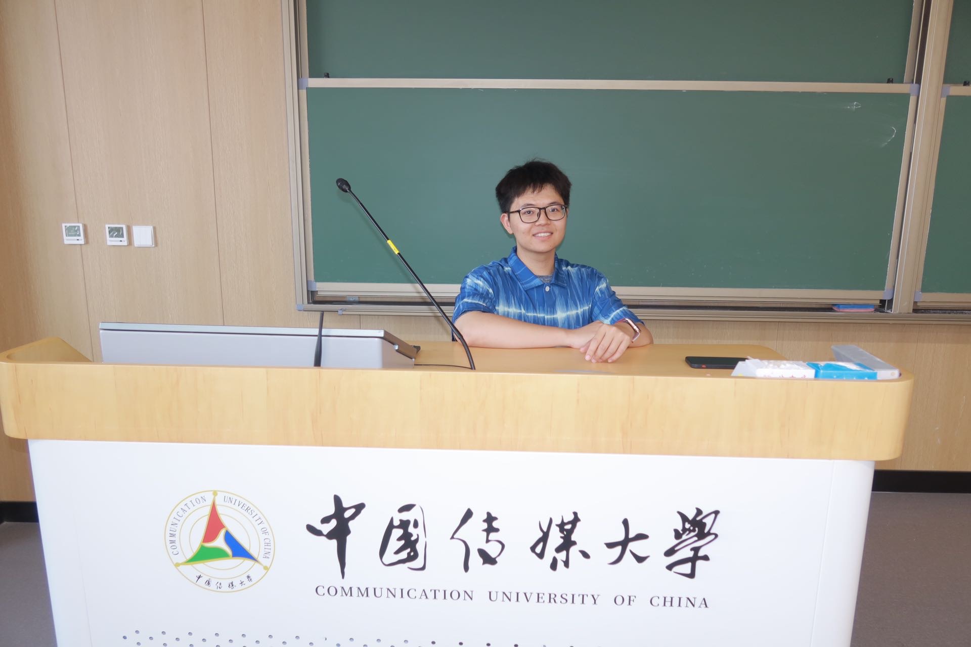 孟庆伍个人生活照1