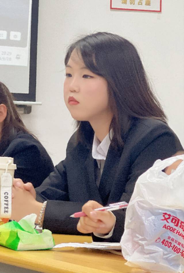 杨鸣燕个人生活照1