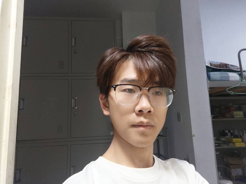 雷乐天个人生活照1