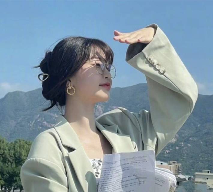 赵老师个人生活照1