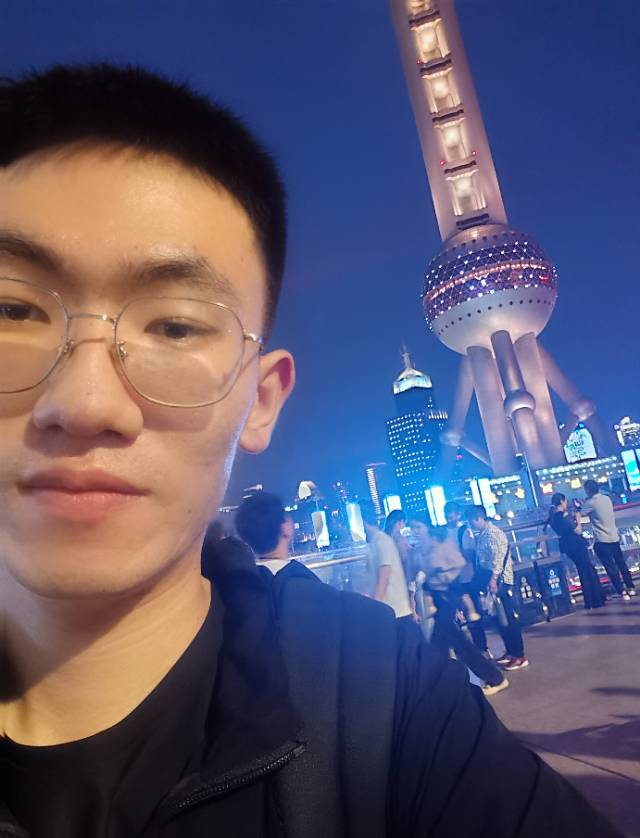 郭洪顺个人生活照2