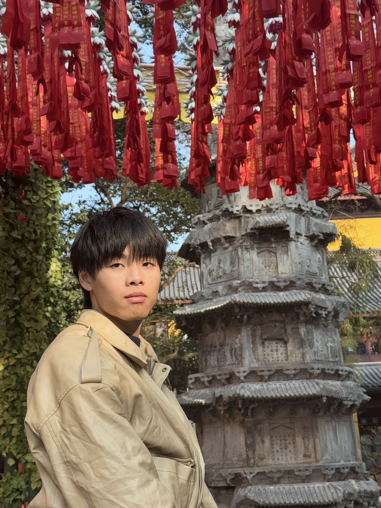 裘震洋个人生活照1