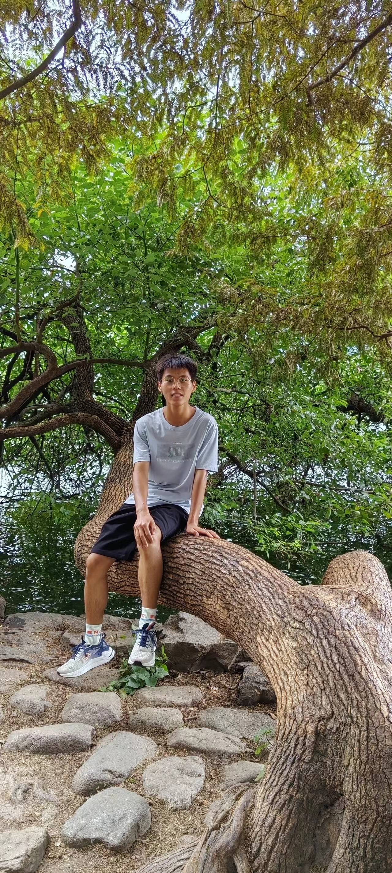 梁迪个人生活照1
