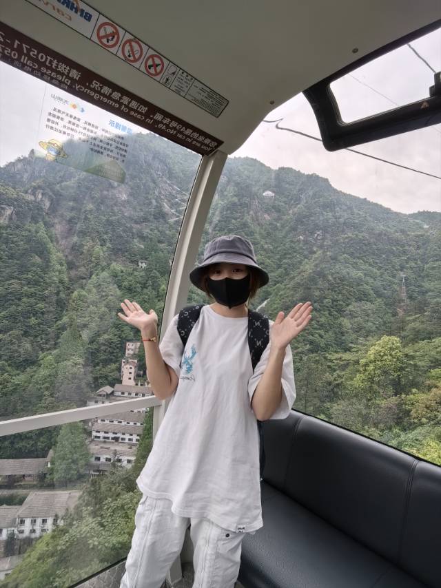 何珊珊个人生活照2