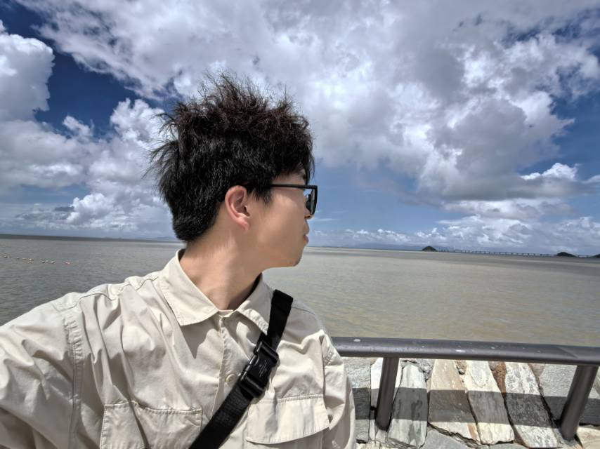 李哲个人生活照1