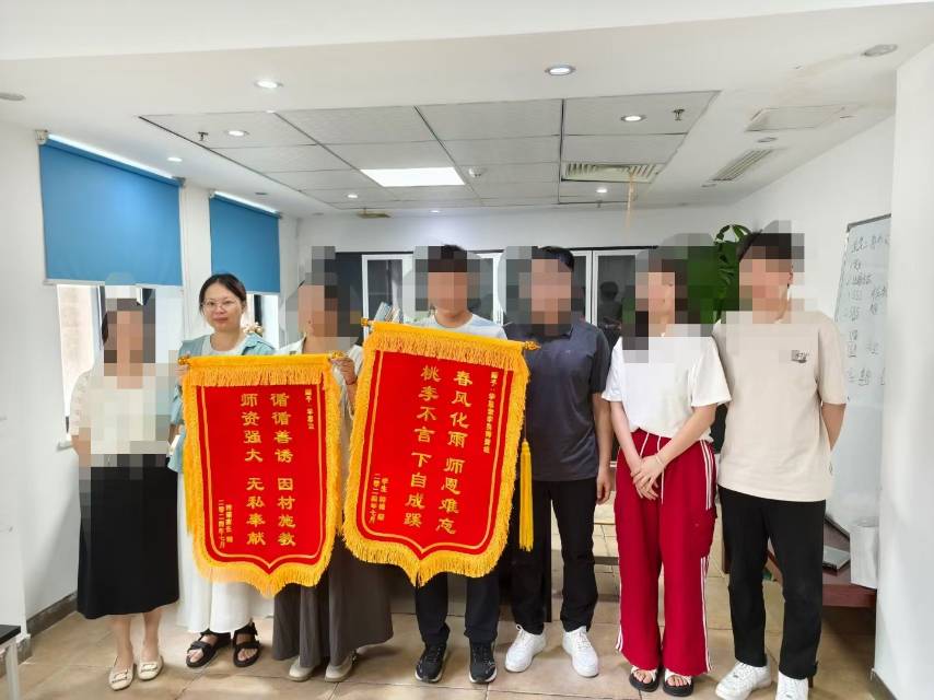 韩娇个人生活照2