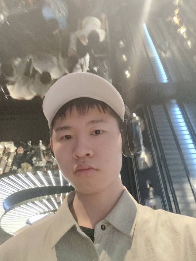 王以恒个人生活照2