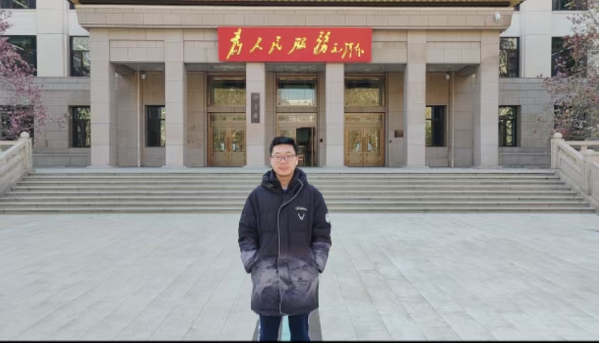 王鹏斌个人生活照1