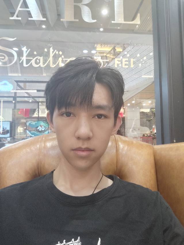 张涛个人生活照1