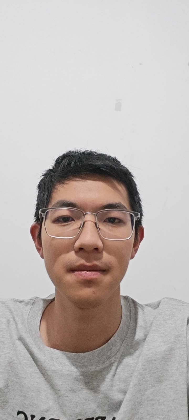 李唐威个人生活照1