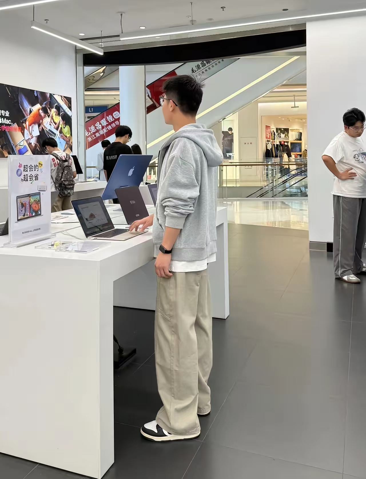 轮播图1
