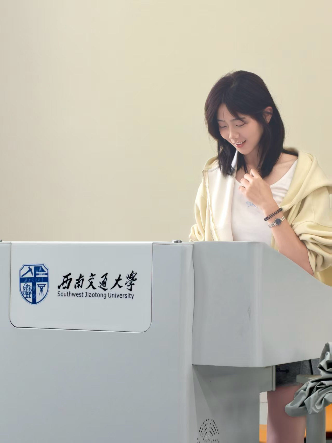 杨艺菲个人生活照2