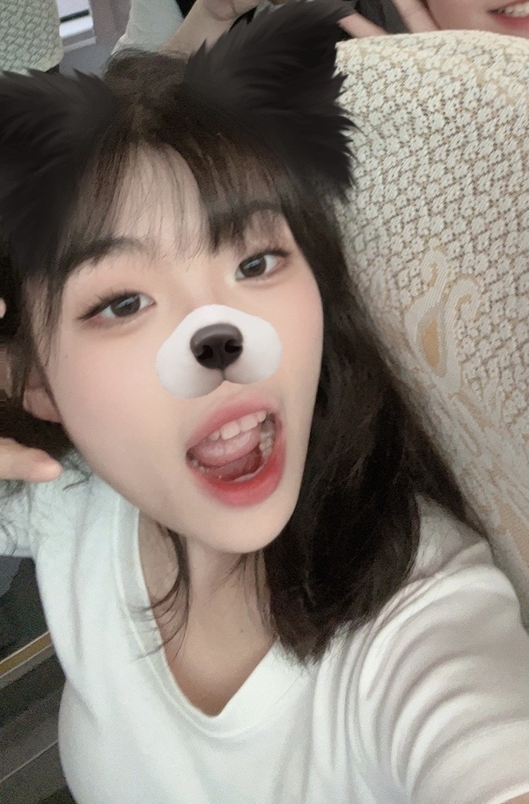 王老师个人生活照1