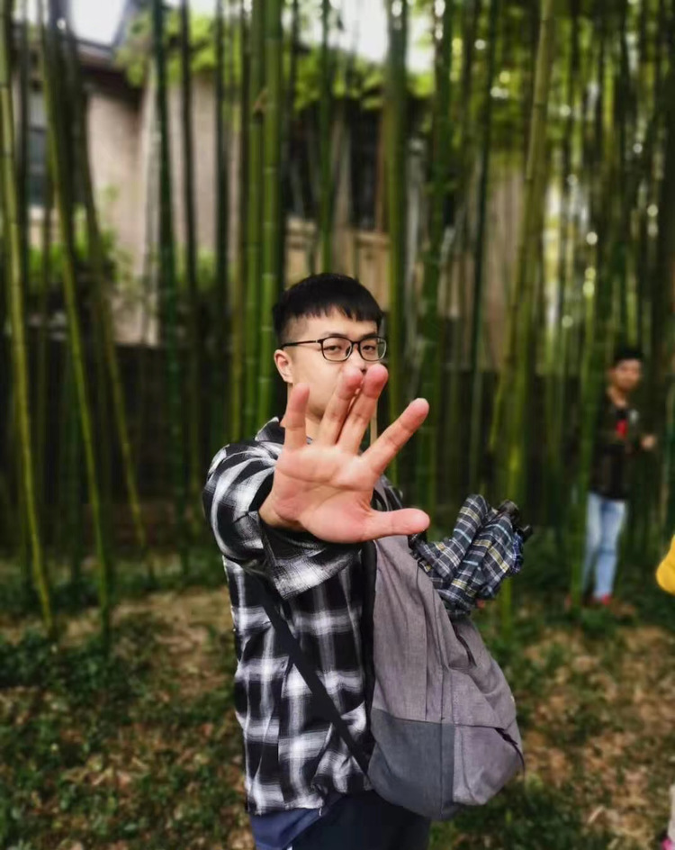 杨光海个人生活照1