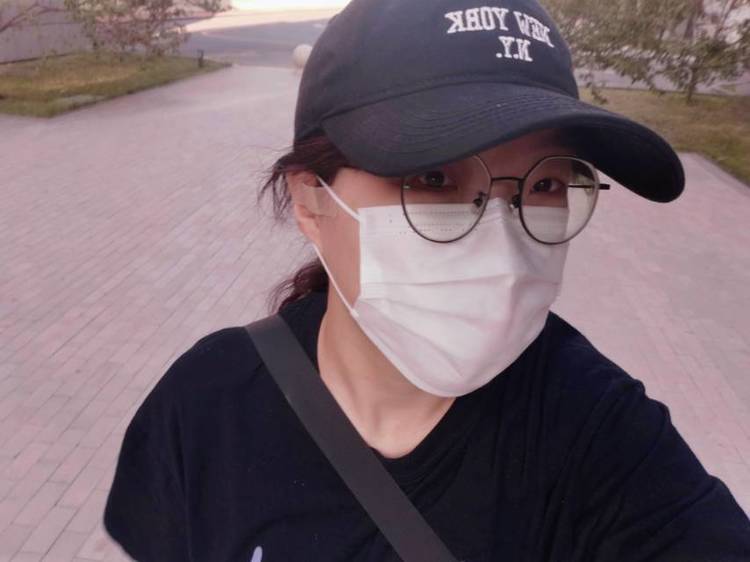 董老师个人生活照1