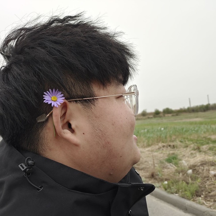 许崔浩个人生活照4
